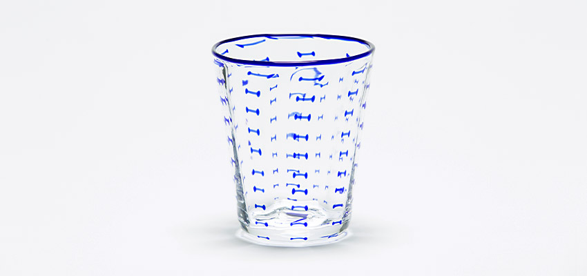 ガラスの原料が溶けている模様